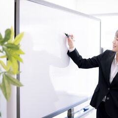 【未経験可】IT企業の社員研修講師を募集します！春～夏期間　の画像