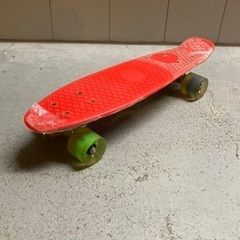 🌟 新品 ☆ (⁎⁍̴̆Ɛ⁍̴̆⁎)！ PENNY風 . スケボ...