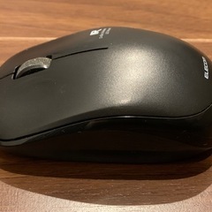 ELECOM IR 2.4GHz ワイヤレスマウス ブラックの画像