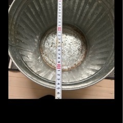 おばけつ、ゴミ箱の画像