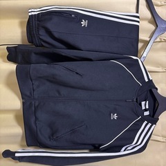 adidasジャージ（上下）