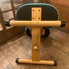 宮武製作所 プロポーションチェア バランスチェア ソーダ色 姿勢矯正 勉強椅子の画像