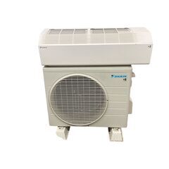 DAIKIN/ダイキン 2.2kW エアコン おもに6畳用 AN22ZCS-W 2022年製 基本引き取り限定 神奈川県横須賀市 Cシリーズ/自動フィルター掃除