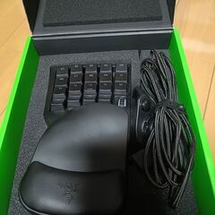 Razer 左手デバイス　TARTARUS　PRO