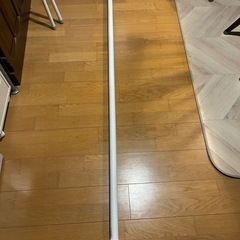 突っ張り棒1メートル70センチ〜3メートル
