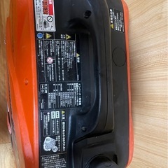 値下げしました　発電機+20Lガソリン携行缶付　1.6kV Koshin  インバーターの画像