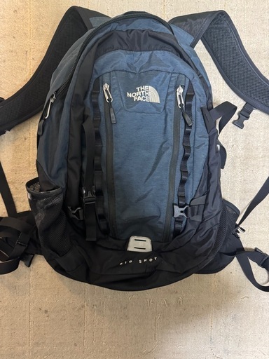 THE NORTH FACE  ビックリュックネイビー