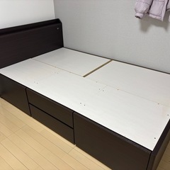 ベッドフレーム　セミダブル