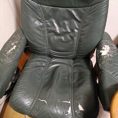 リクライニングチェアーの画像