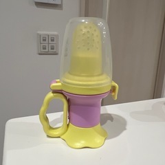 おしゃぶり　果汁　赤ちゃん　果物