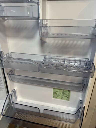 AQUA(アクア)【右開き】冷蔵庫 355L 4ドア [ブライトシルバー] (YUI) 鎌ケ谷のキッチン家電《冷蔵庫》の中古あげます・譲ります ｜ジモティーで不用品の処分