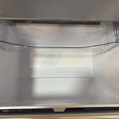 AQUA(アクア)【右開き】冷蔵庫 355L 4ドア [ブライトシルバー] (YUI) 鎌ケ谷のキッチン家電《冷蔵庫》の中古あげます・譲ります ｜ジモティーで不用品の処分