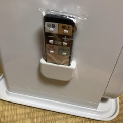 美品　ファンヒーター
の画像