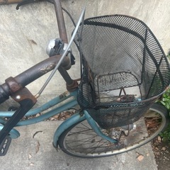 自転車　チャリ　水色の画像