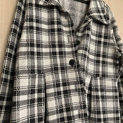 チェック　千鳥柄　コートの画像