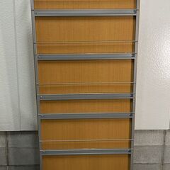 天井突っ張り型 パーテーション マガジンラック付 収納 間仕切り...