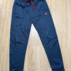 150adidasジャージの画像