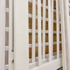 カトージ　ハイシートベビーベッド　の画像