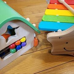木製おもちゃセットの画像