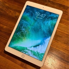 超美品 docomo iPad Air 2 Cellular 64GB シルバー 即日発送 タブレットApple 本体 あす