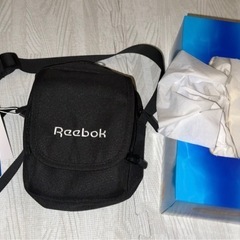 Reebok 新品タグ付き ショルダーバッグの画像