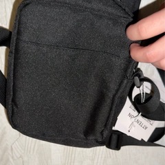 Reebok 新品タグ付き ショルダーバッグの画像