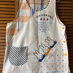 ミッフィーエプロンの画像