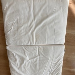 西川リビング　ベビー敷布団　60×90㎝(カバー付き)の画像