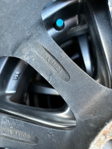 マナレイスポーツ＋セイバーリング+ナット付き　5.5J 100 +45 　15インチ