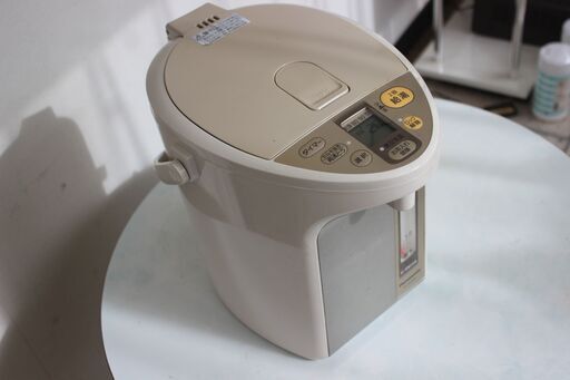 Panasonic・パナソニック湯沸かしポット中古品・NC-MU303(※汚れございます洗浄して御使いください御理解のいただける方へ）