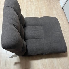 座椅子(ニトリ)の画像