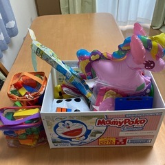 おもちゃ　まとめ売り