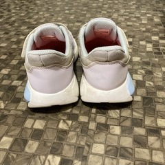 子供　スニーカー　20.5cmの画像