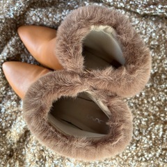 べジュブーツの画像