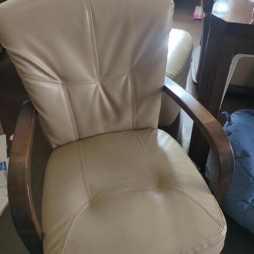 空き家整理の為出品！1人用ソファ×4