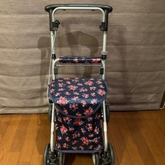 軽量シルバーカー（ほぼ新品）
