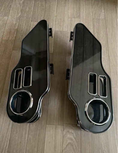 30プリウス サイドテーブル 運転席用