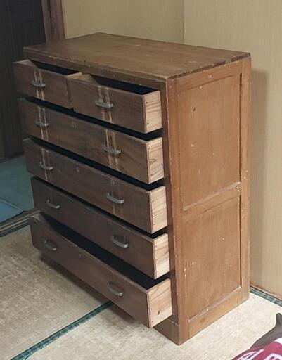 美品チェスト 収納タンス (しー) 魚住の収納家具《タンス、衣類収納》の中古あげます・譲ります｜ジモティーで不用品の処分