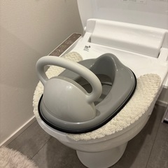 ステップ手すり付きおまるの画像