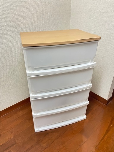 チェスター付き収納ケース
