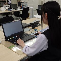 〈山口西京トーヨー住器株式会社_山口営業所〉【事務職/未経験】残...