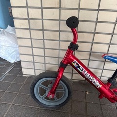 バランスバイク　ストライダー　赤　apの画像