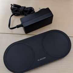Qi規格対応ワイヤレス充電器(10W/5W　×２台)の画像