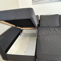 IKEA  L字型ソファ ダークグレーの画像