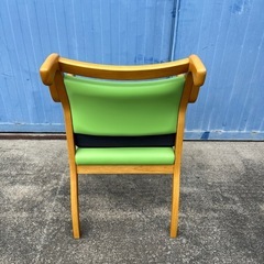 介護　高齢者向けスタッキングチェアの画像