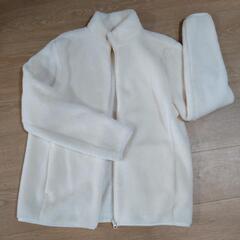 レディースのフリースジャケット