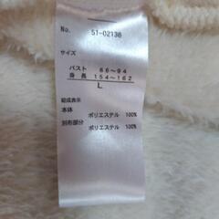 レディースのフリースジャケットの画像