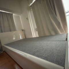 セミダブルベッド！大収納付き。分解可能！の画像