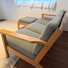 ウニコ　 unico　ヴィスカ　VISKA 
 3シーター　 ソファ　オットマン付きの画像