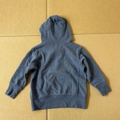 キッズ100 トレーナーの画像